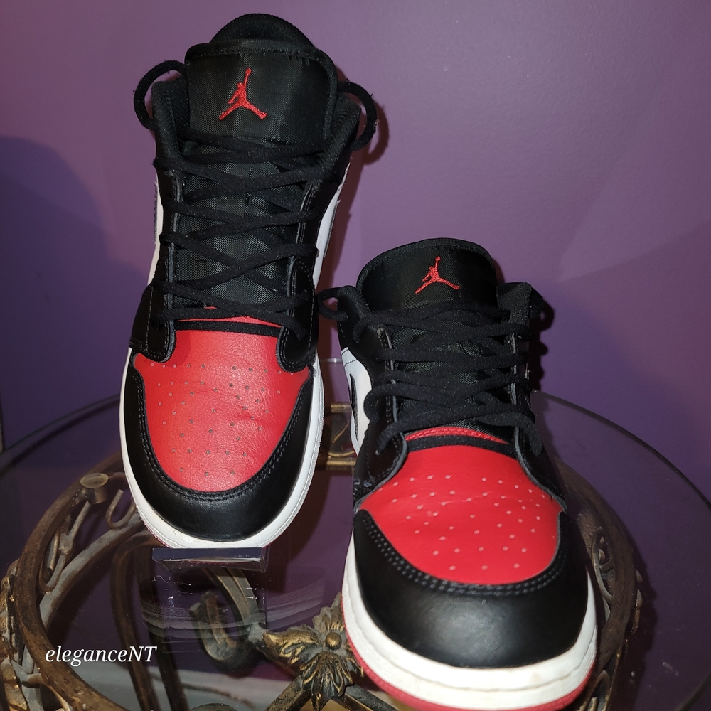 Nike Air Jordan 1 Low  Black/ White and Varsity Red Sneakers Sz: 6Y - Picture 7 of 11